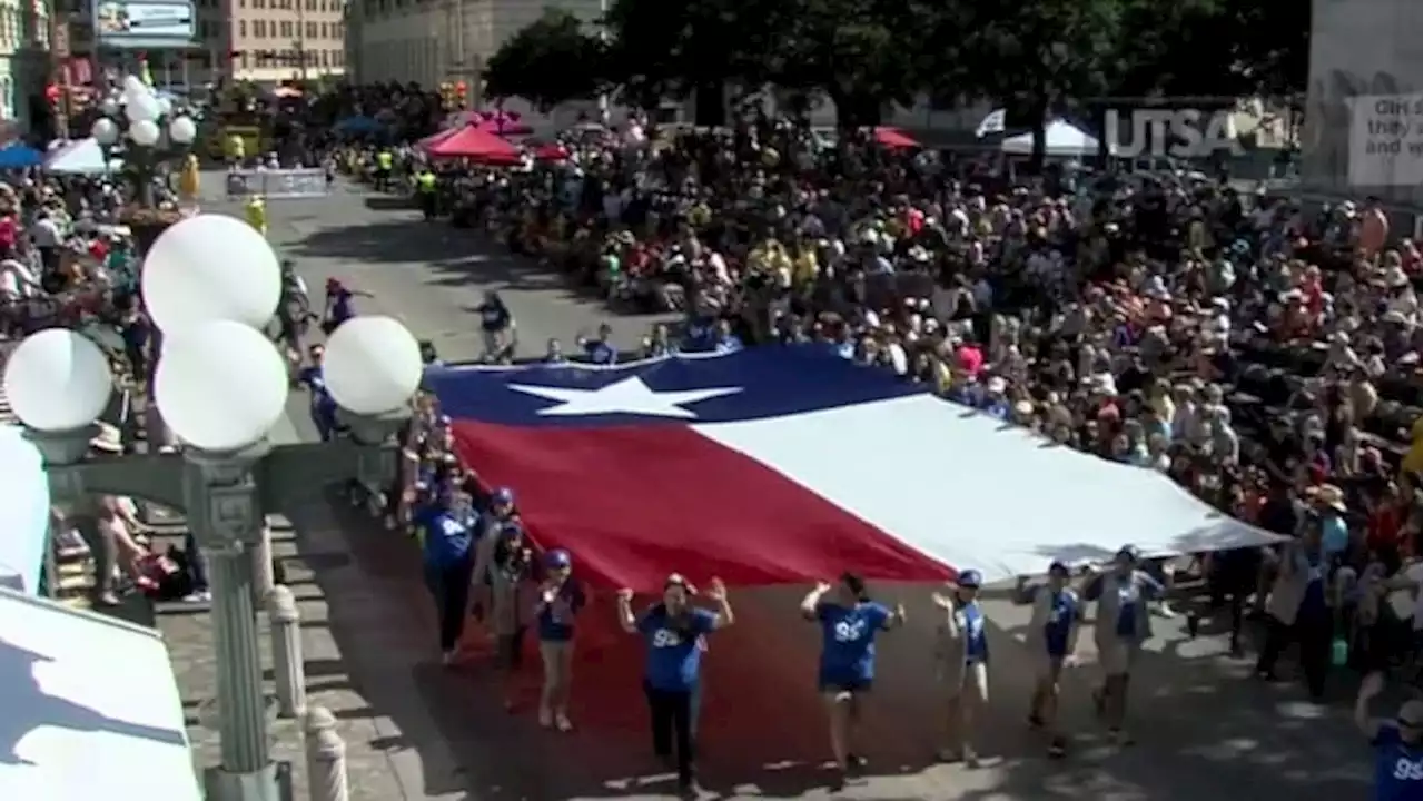 WATCH LIVE: A view of the 2023 Battle of Flowers Parade from the Alamo