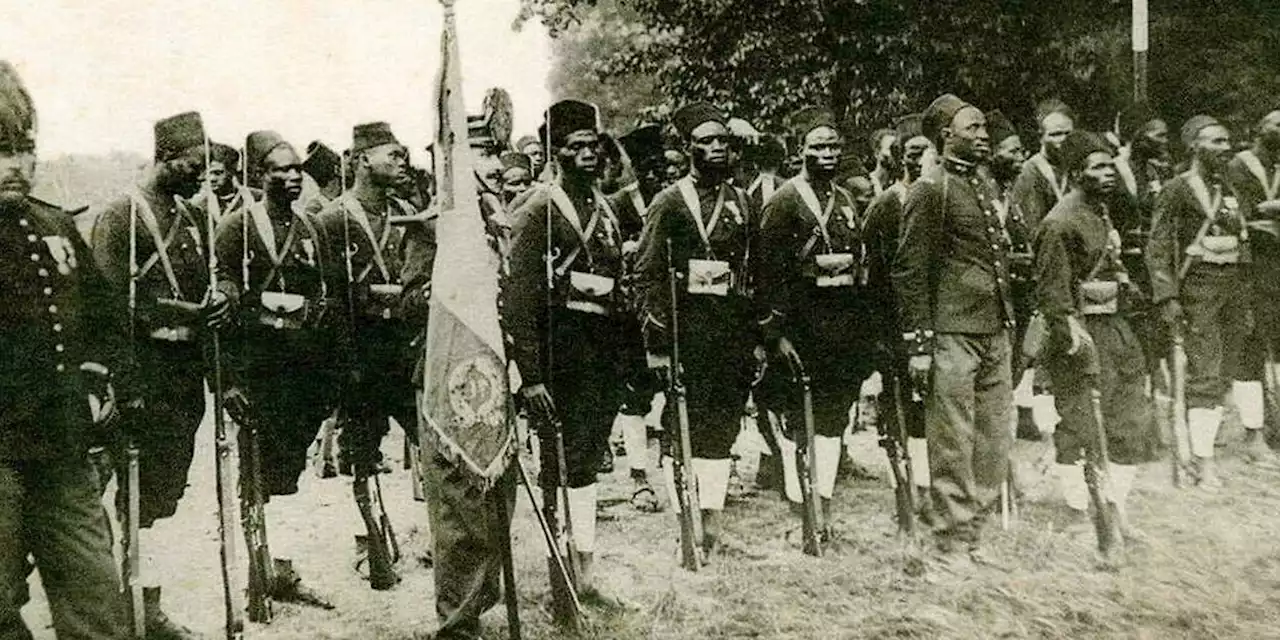 Neuf tirailleurs sénégalais quittent la France pour finir leur vie au Sénégal