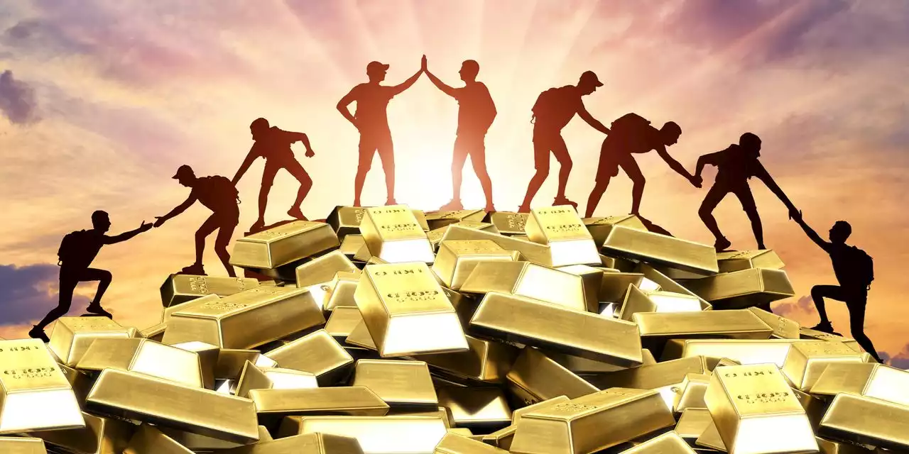 Gold ends April with little fanfare, but record-high prices may be 'inevitable'