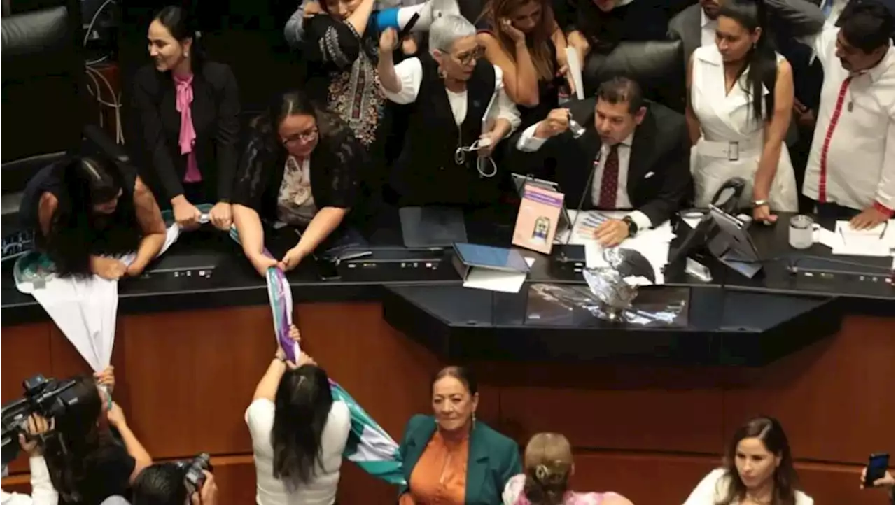 Senado podría sesionar en otra sede ante toma de la tribuna: Armenta