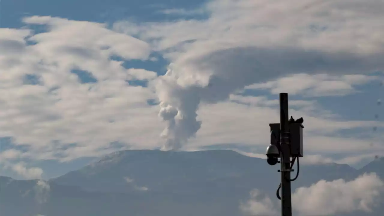 Volcán Nevado del Ruiz: reportan caída de ceniza en la ciudad de Manizales