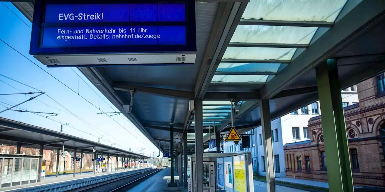 'Bahn wochenlang lahmlegen': Gewerkschaft EVG droht deutlich heftigere Streiks an