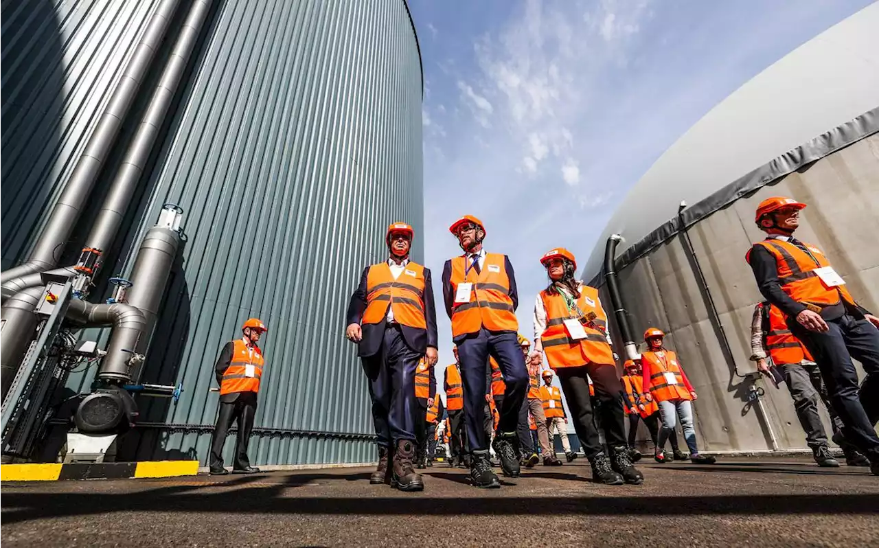 TotalEnergies dans le Béarn : la tournée de Patrick Pouyanné pour la cause du biogaz