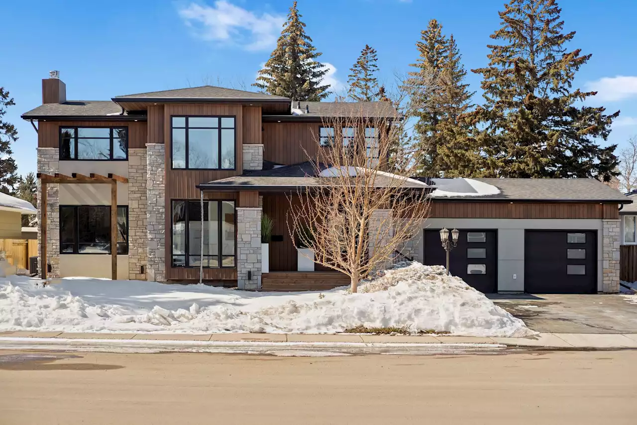 Grosvenor Park home keeps 1950s identity in Modern Prairie makeover