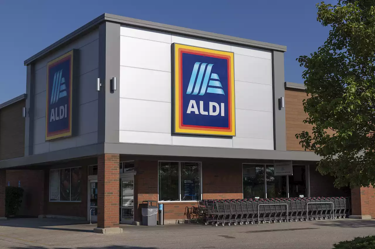 Aldi shoppers rush to buy 'brilliant' inflatable hot tub with £100 off