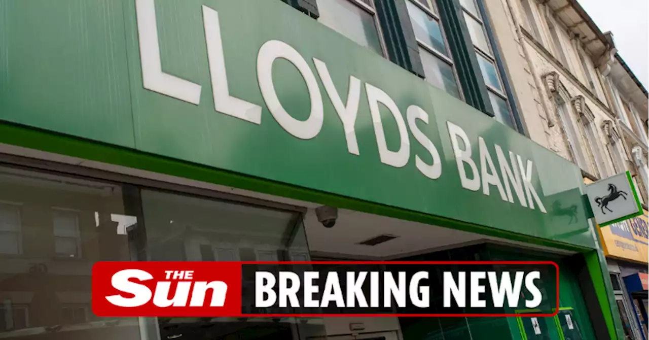 Lloyds Bank and Halifax online banking services down for hundreds of customers