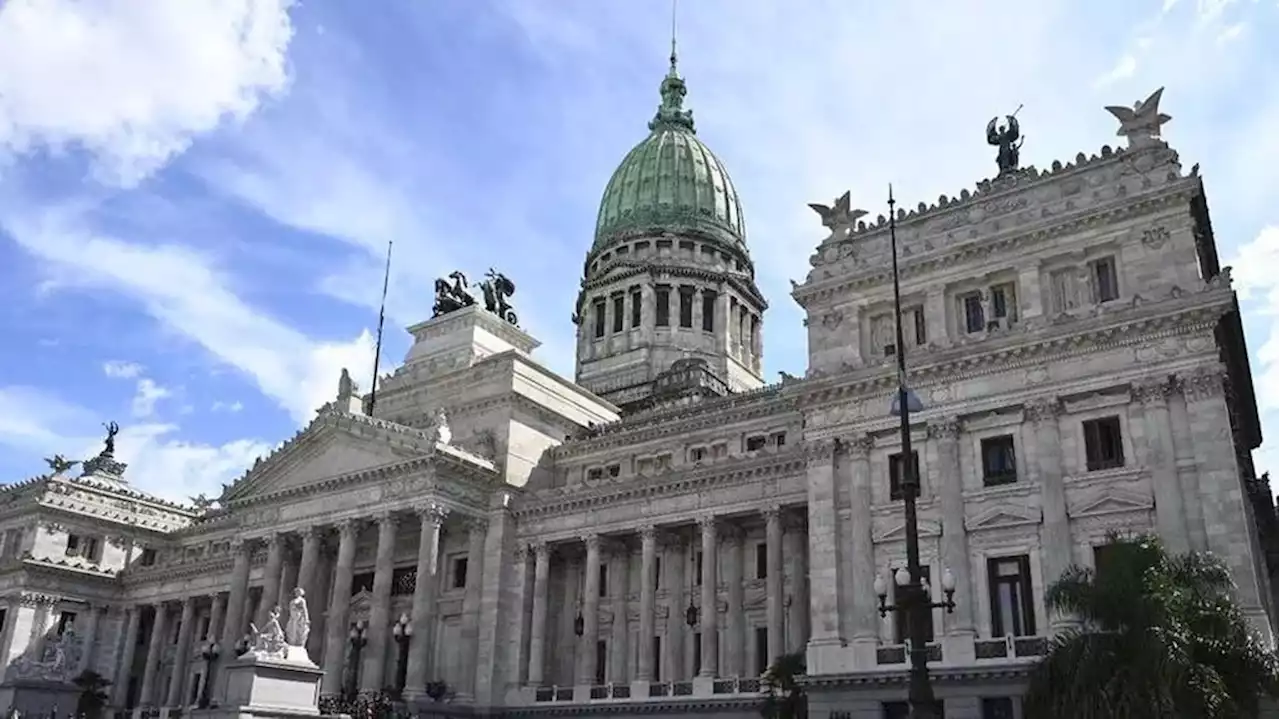 El monte Calvario de Tandil y el parque de la Constitución de Santa Fe, más cerca de ser monumentos históricos