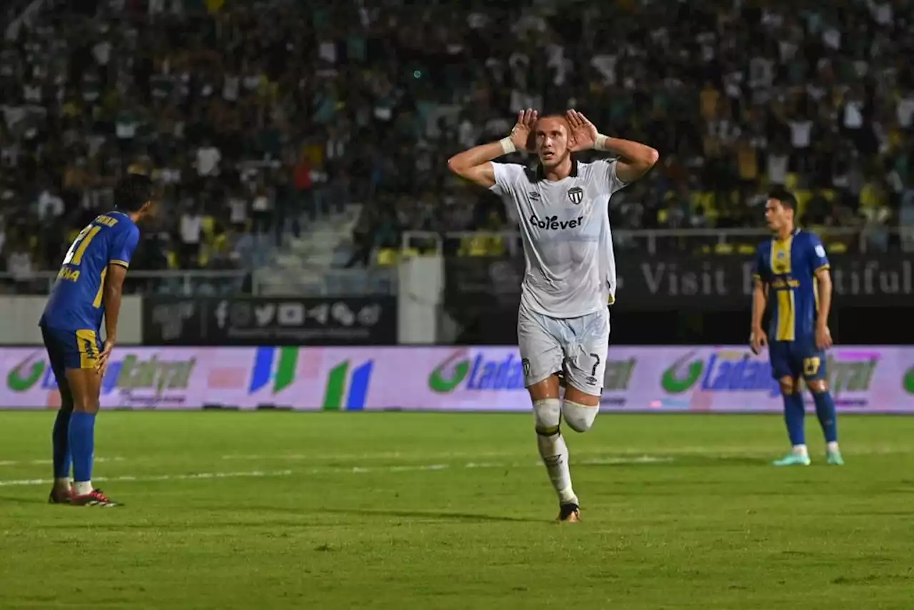 Tok Gajah kekal rekod tanpa kalah, tewaskan sang Penyu 2-1