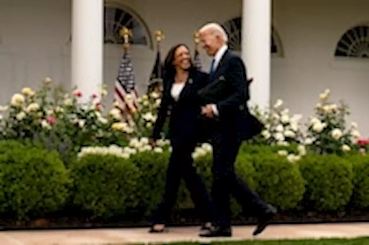 Opinion | Kamala Harris must keep walking a tightrope for Biden’s reelection bid