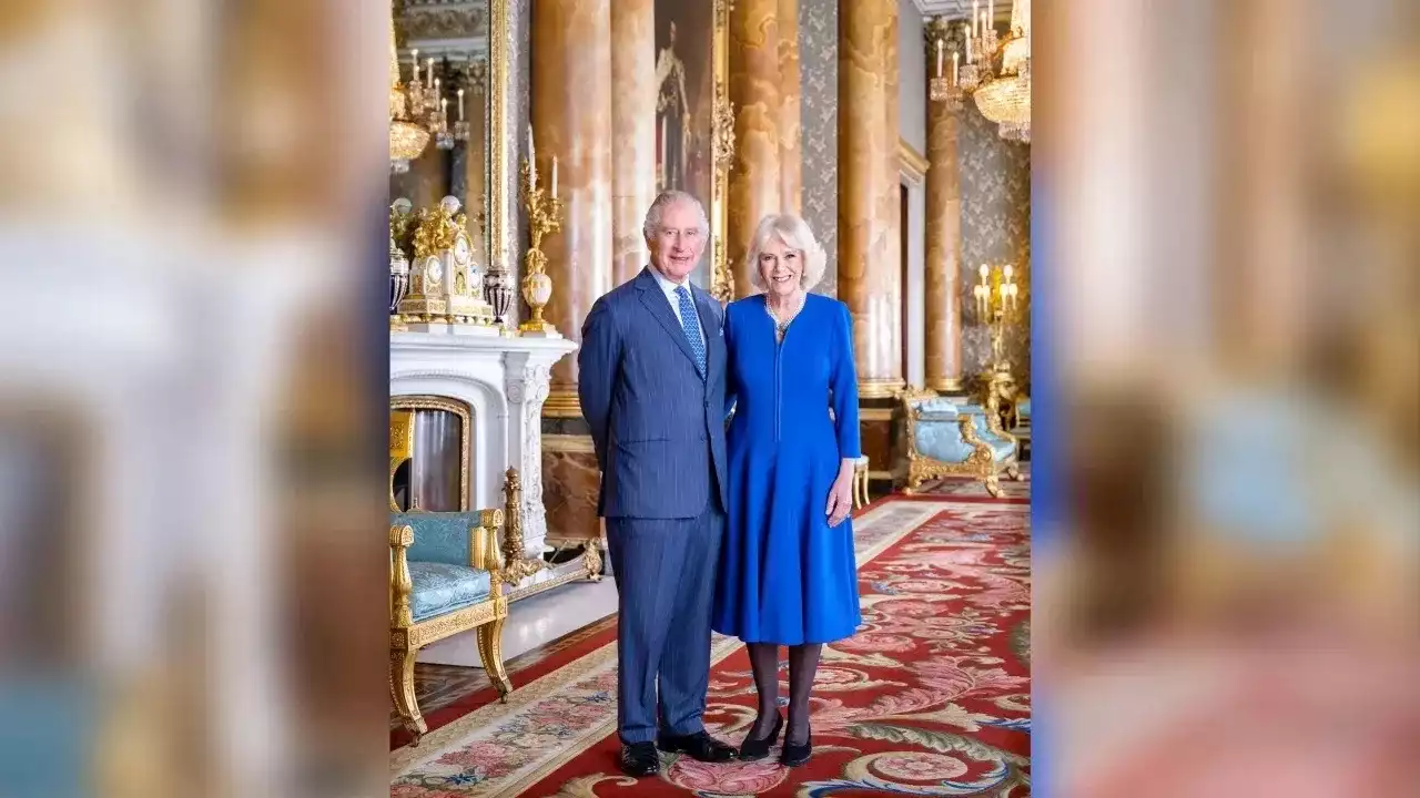 Buckingham divulga novas fotos do rei Charles III e da rainha Camilla antes da coroação