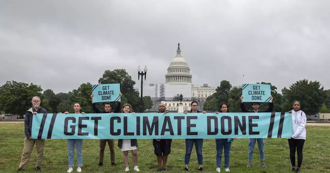 Climate activists to protest at White House Correspondents' Association dinner: Report