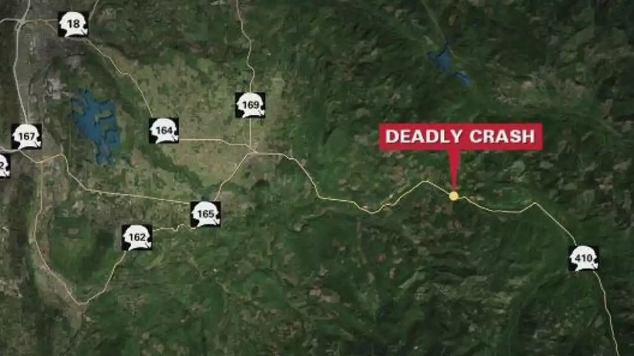 2 killed in head-on crash near Enumclaw