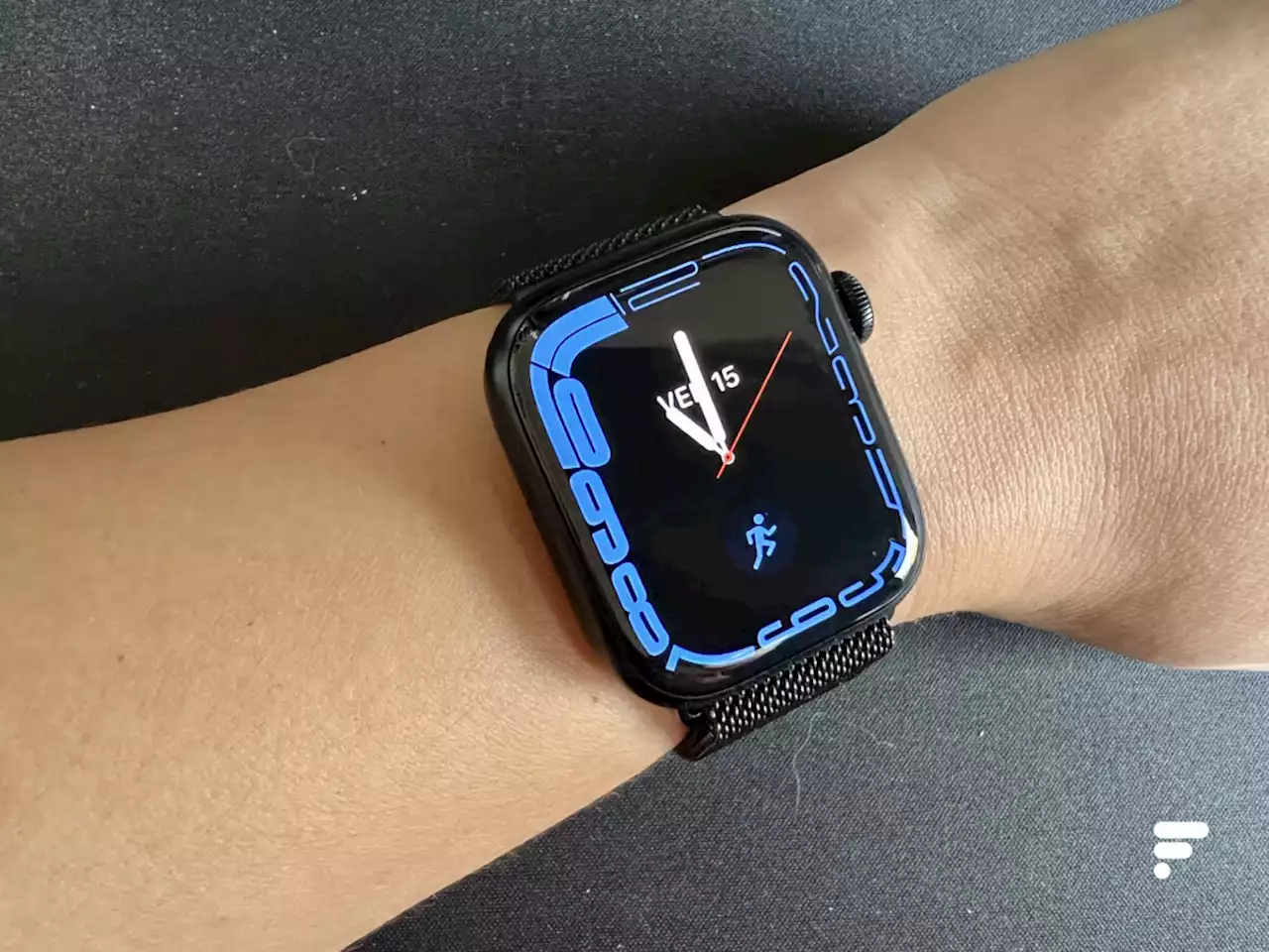 Apple Watch Series 7 : l'ancienne montre premium d'Apple est à prix cassé