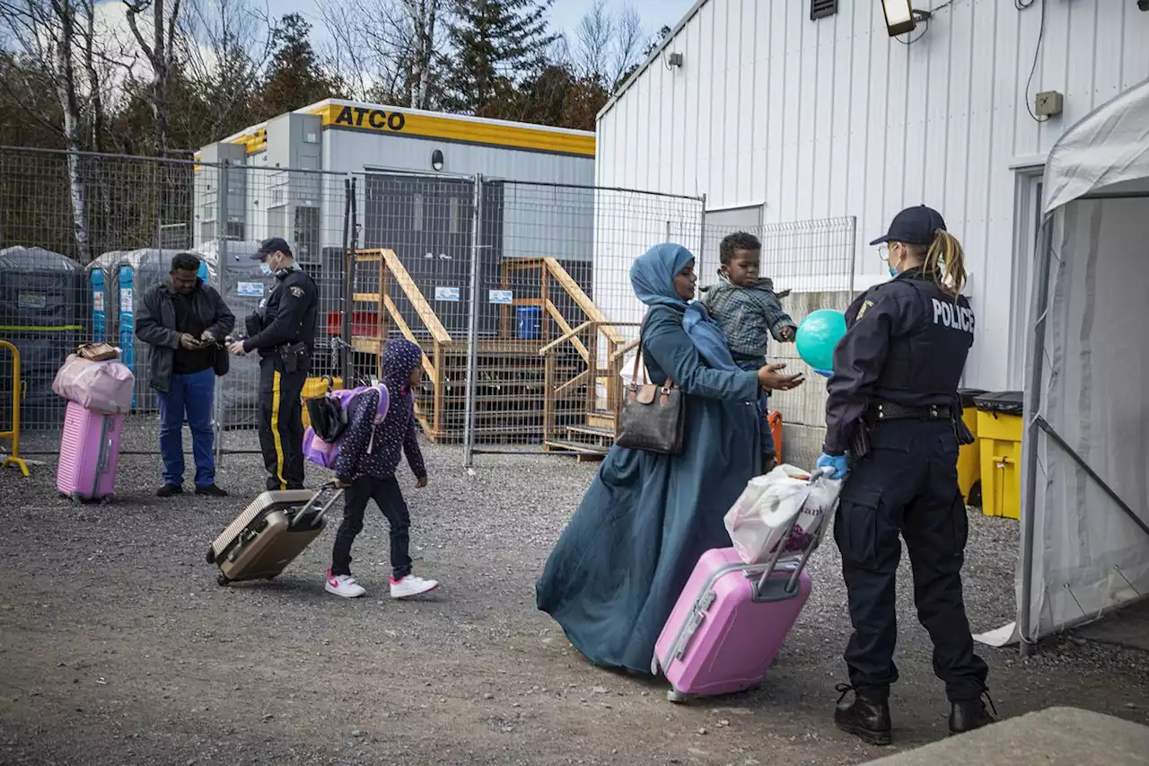 Roxham Road refugees in New Brunswick struggling to find legal help