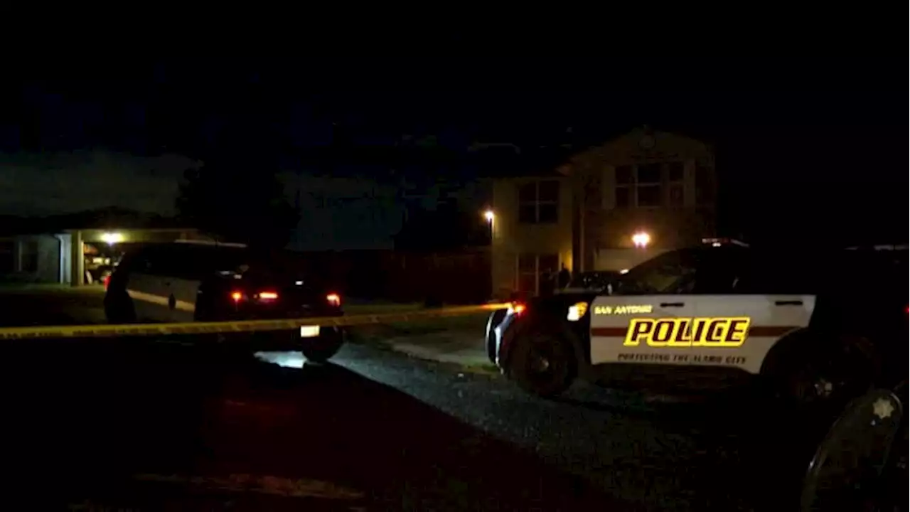 Child dies after accidentally being shot in head at West Side home, medical examiner confirms