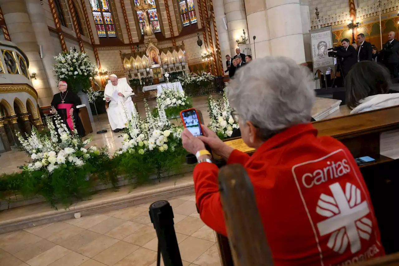 En Hongrie, le pape François face à l’implacable politique de Viktor Orban sur les migrants