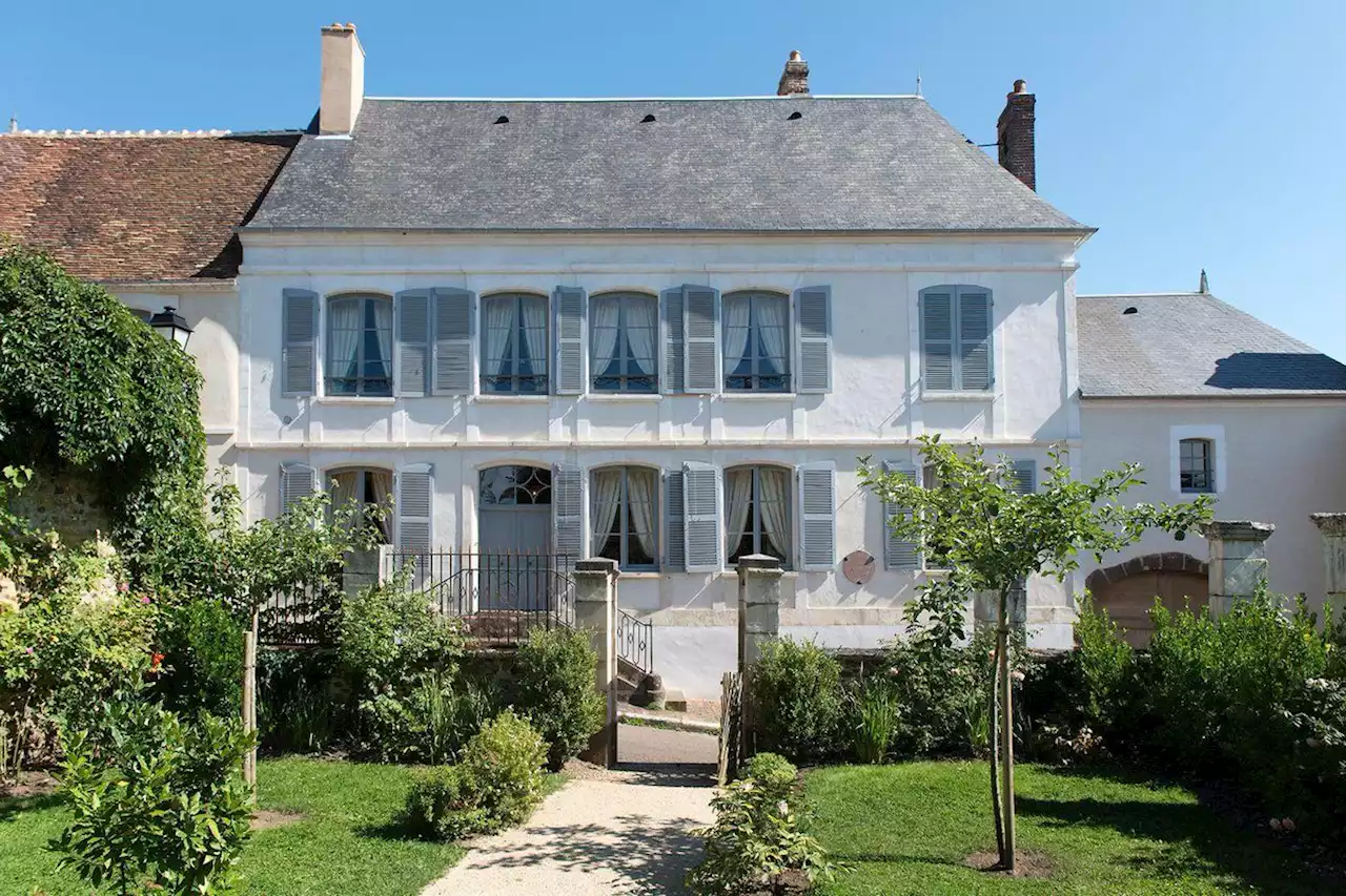 La maison qui vit éclore Colette