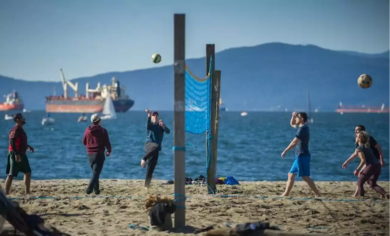 Vancouver Weather: Blue skies and balmy