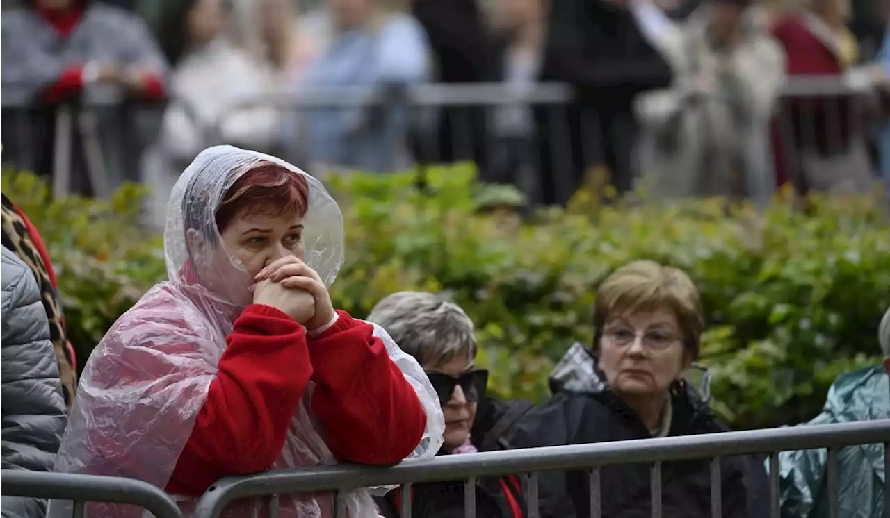 Pope visits refugees, urges Hungary to show charity to all