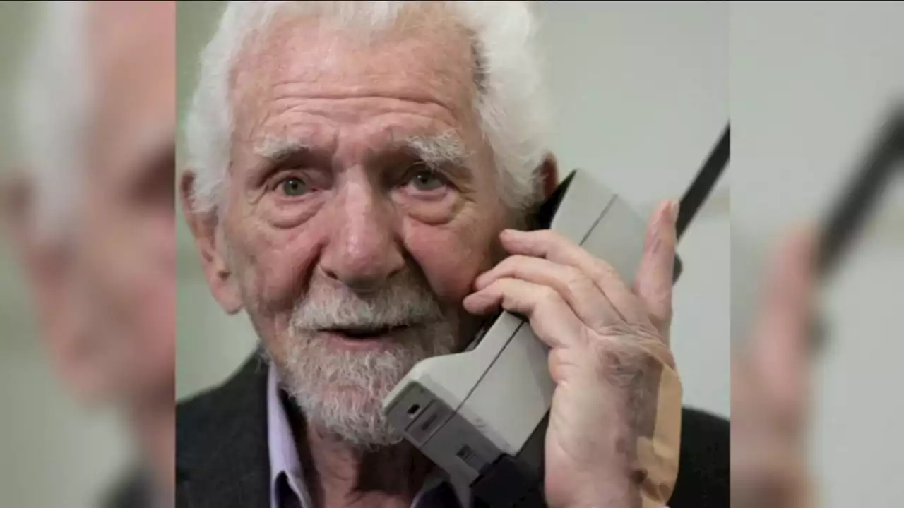 1st cell phone call successfully made 50 years ago by Motorola engineer