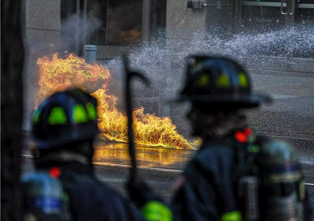 Massive manhole explosion rocks East Village | amNewYork