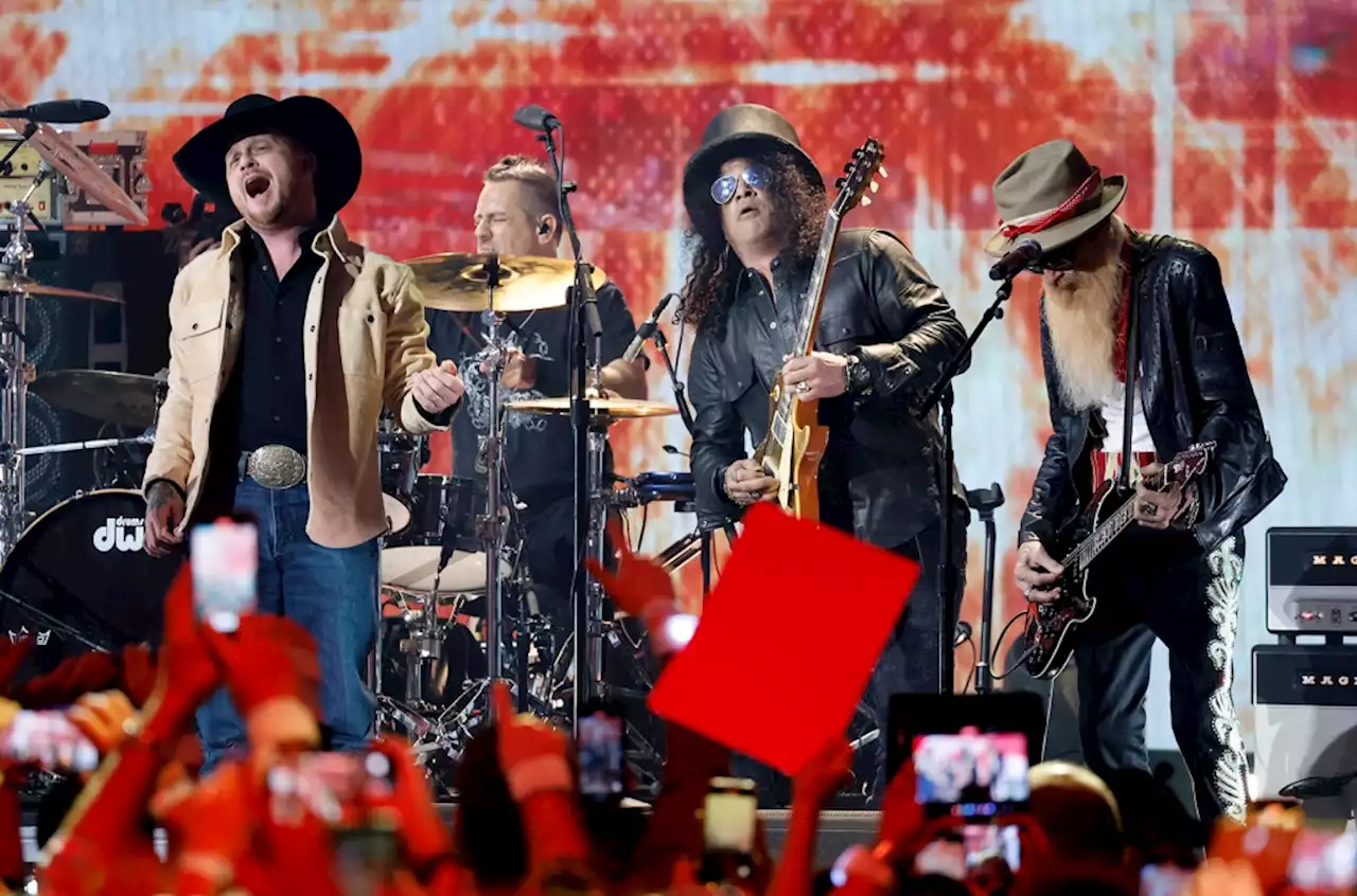 Cody Johnson, Slash, Wynonna Judd & More Tip Their Caps to Lynyrd Skynyrd at the CMT Music Awards