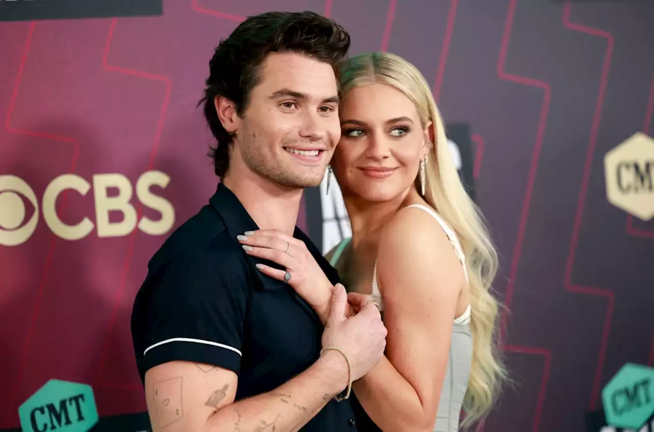 Kelsea Ballerini & Chase Stokes Make Red Carpet Debut at 2023 CMT Music Awards