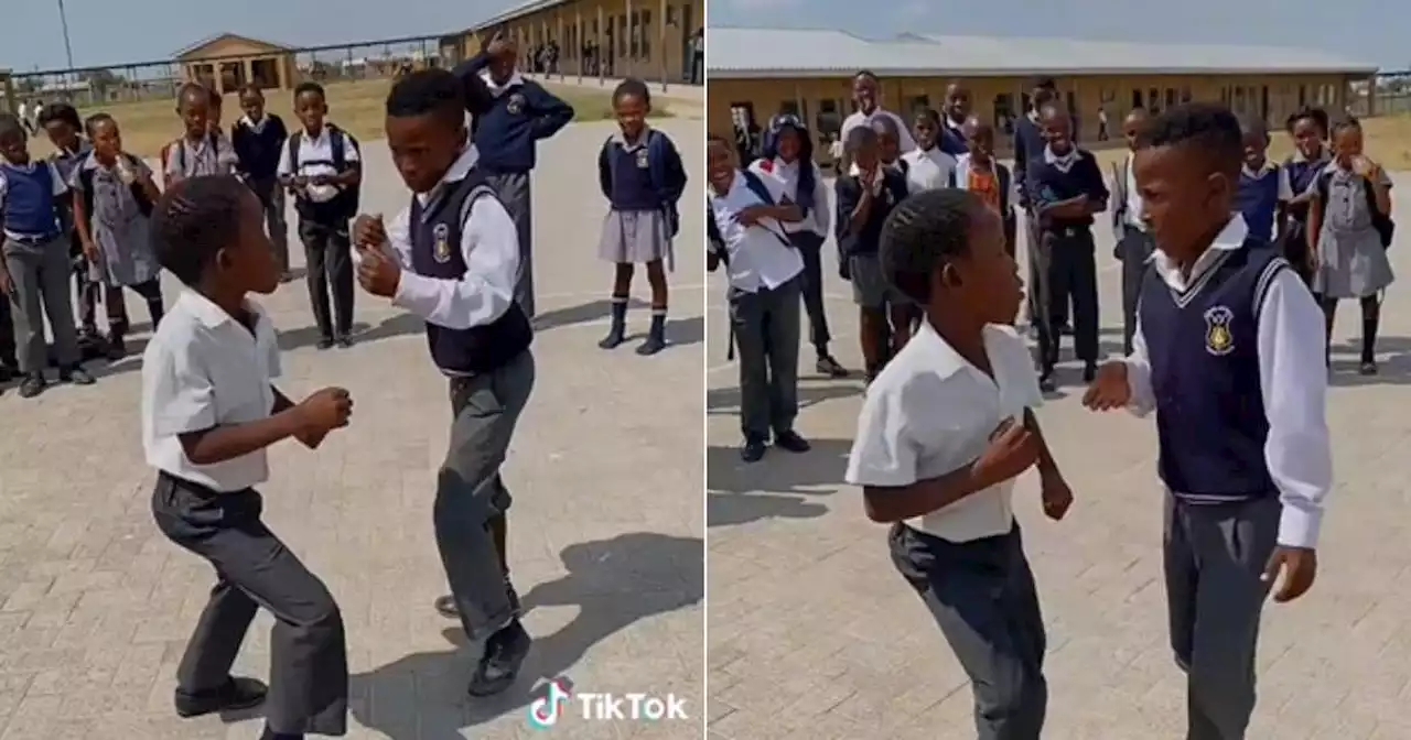 2 Pupils have intense amapiano dance battle, their 'fight' gets 1,2M views