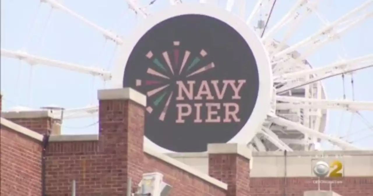 Hospitality workers at Navy Pier vote to authorize strike