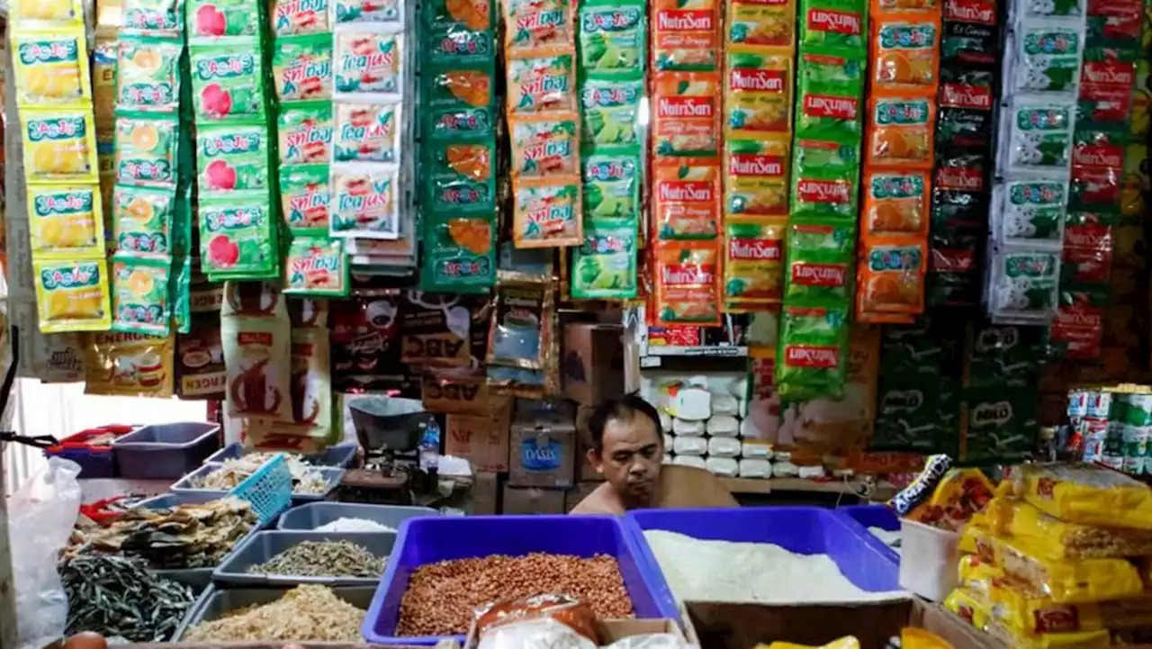 Indonesia's inflation slows more than expected in March