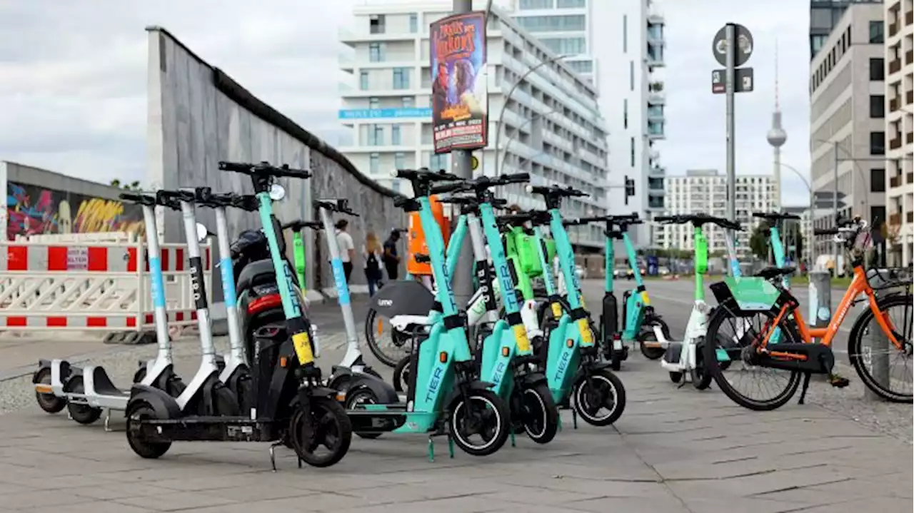 Sollten E-Scooter auch aus Berlin verbannt werden?