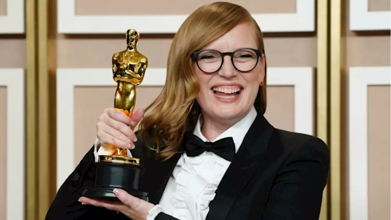 Sarah Polley told to return Oscar statue in epic April Fools' Day prank courtesy of her 11-year-old