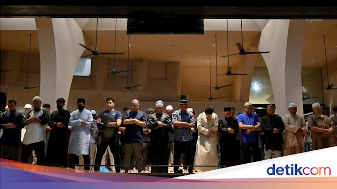 Urutan Saf dalam Salat Berjamaah yang Benar, Jangan Keliru!