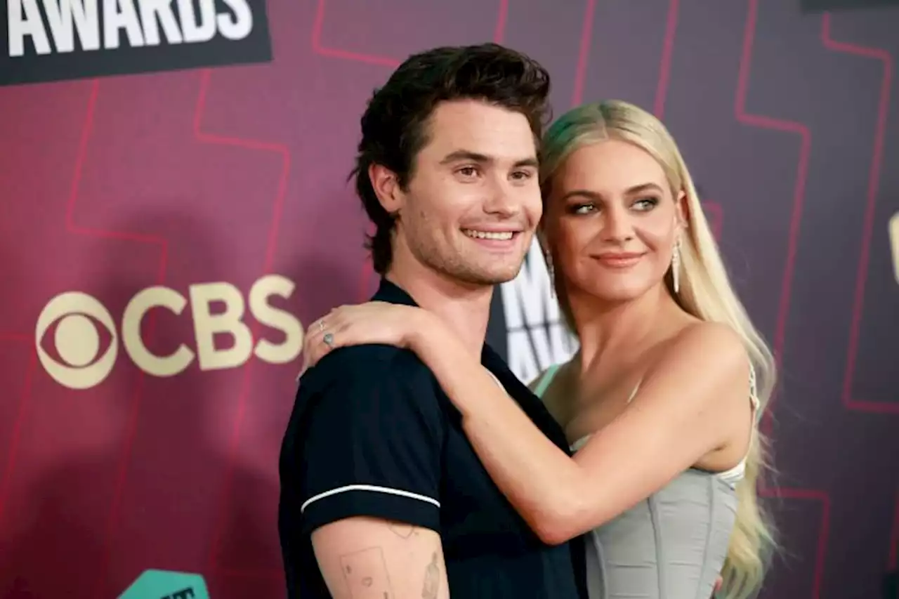 Chase Stokes Sings And Dances To Girlfriend Kelsea Ballerini’s 2023 CMT Music Awards Performance In Adorable Clip