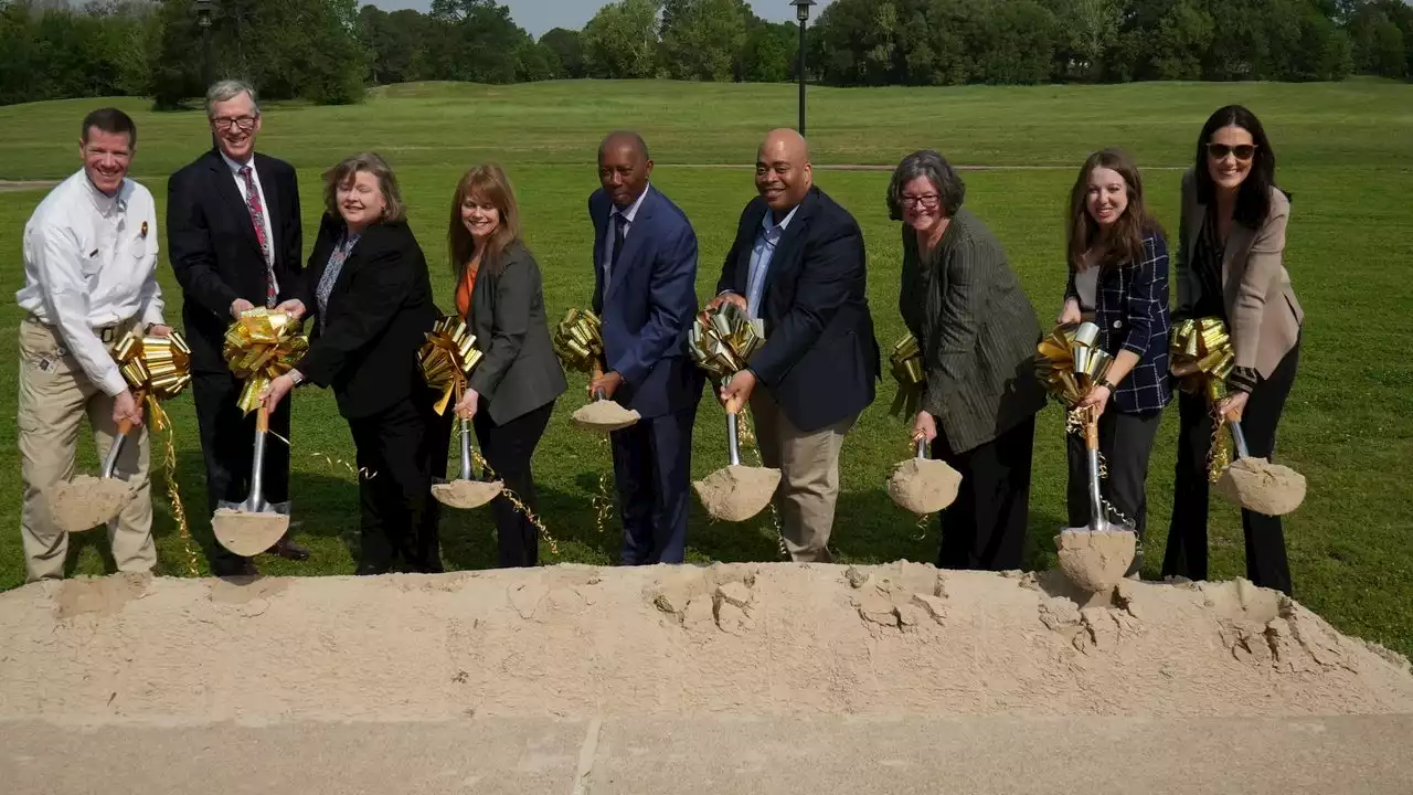 Flood mitigation project breaks ground at Inwood Forest golf course