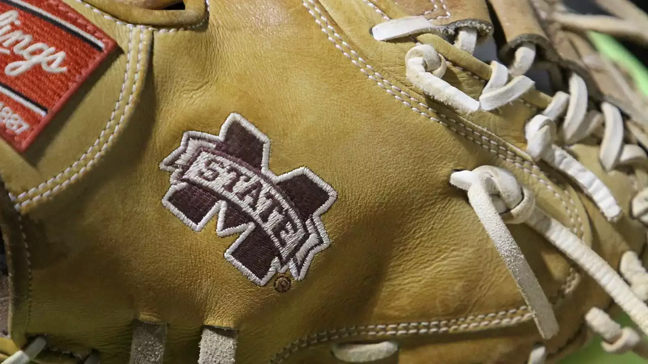 Mississippi State softball coach tosses base, gets in ump's face after home run gets reversed