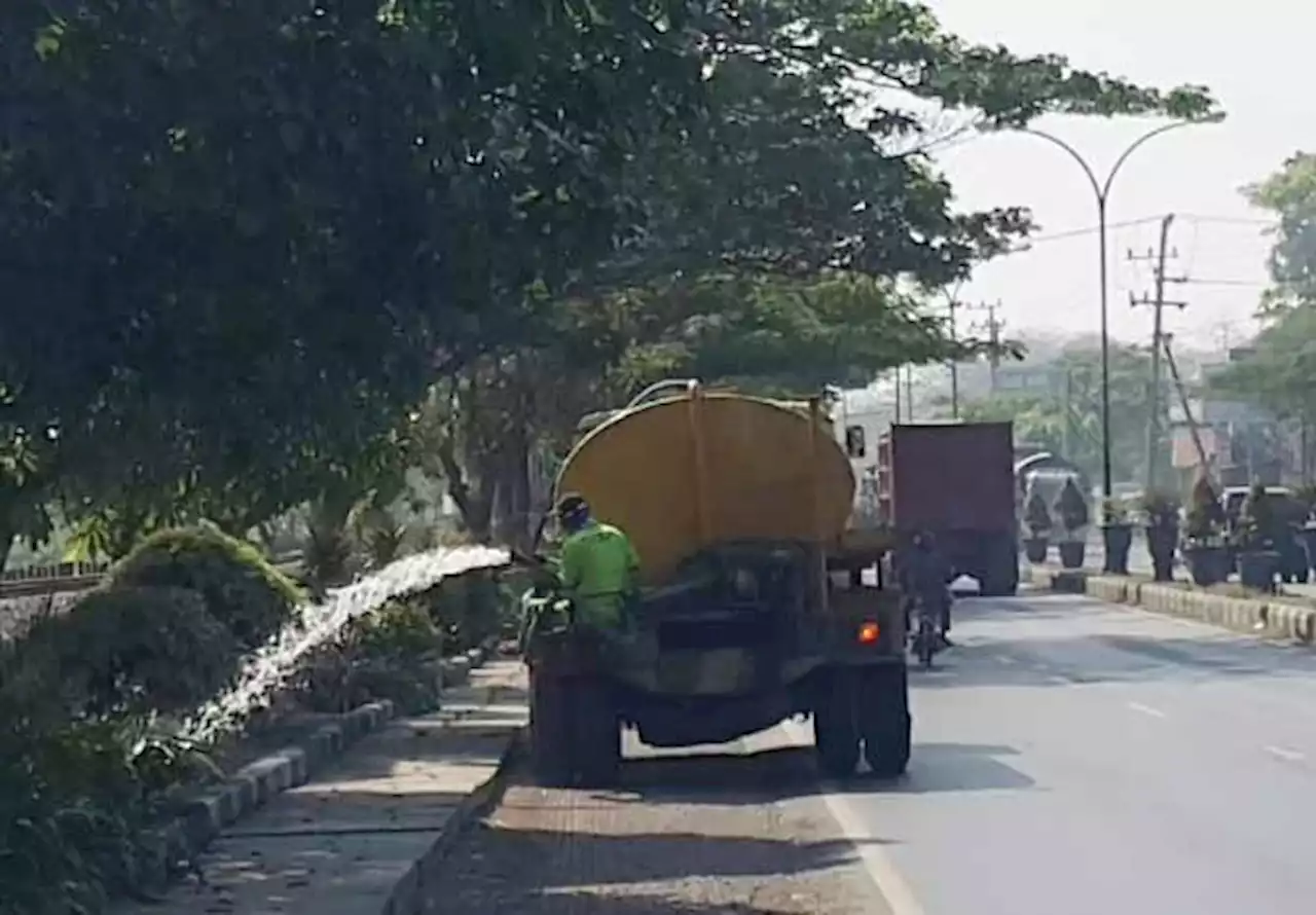 Anggaran Minim, Belum Bisa Tambah Armada Penyiraman