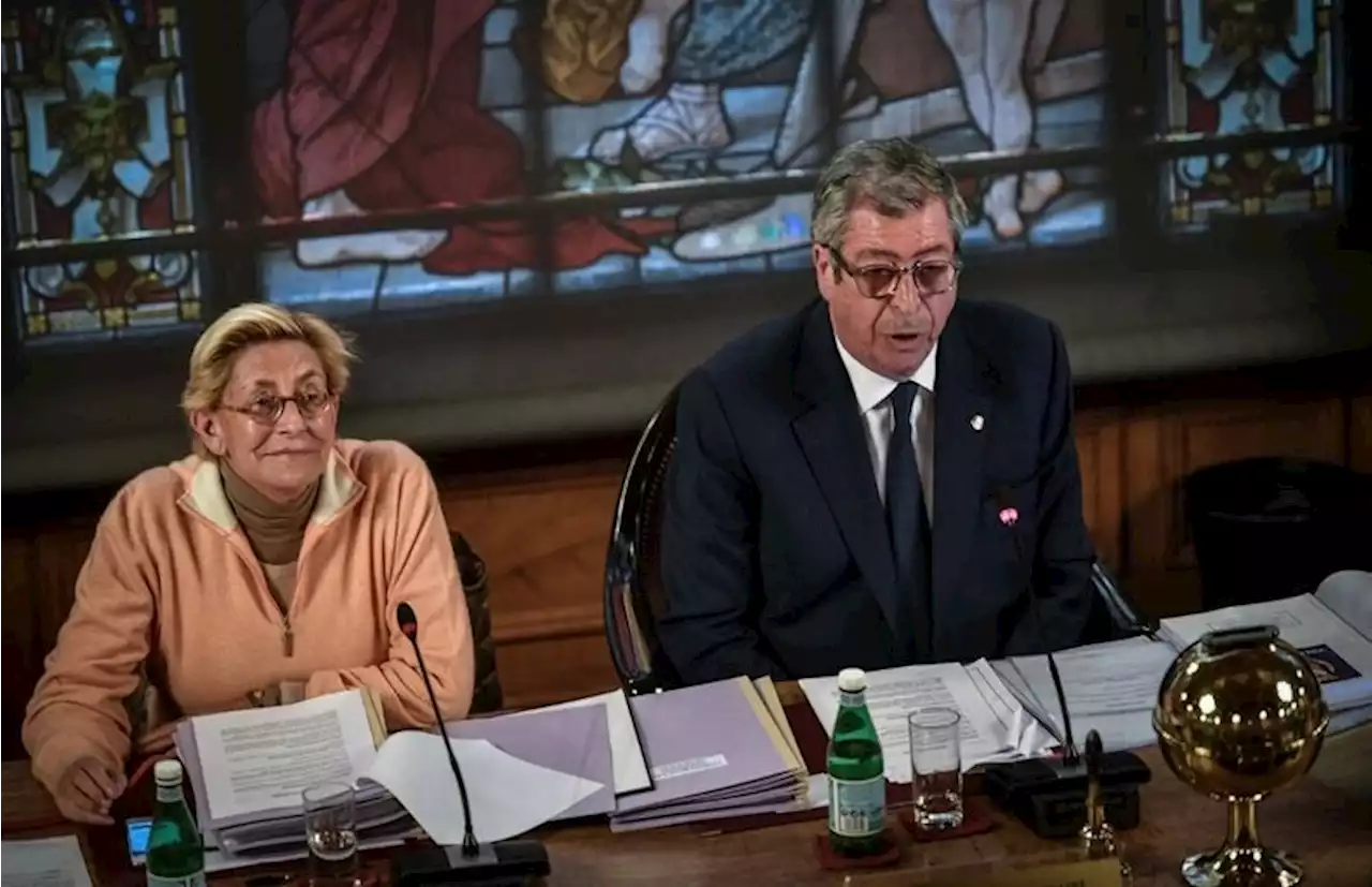 Diffusion d'un photomontage sexuel d'un opposant : les Balkany devant la justice ce mardi