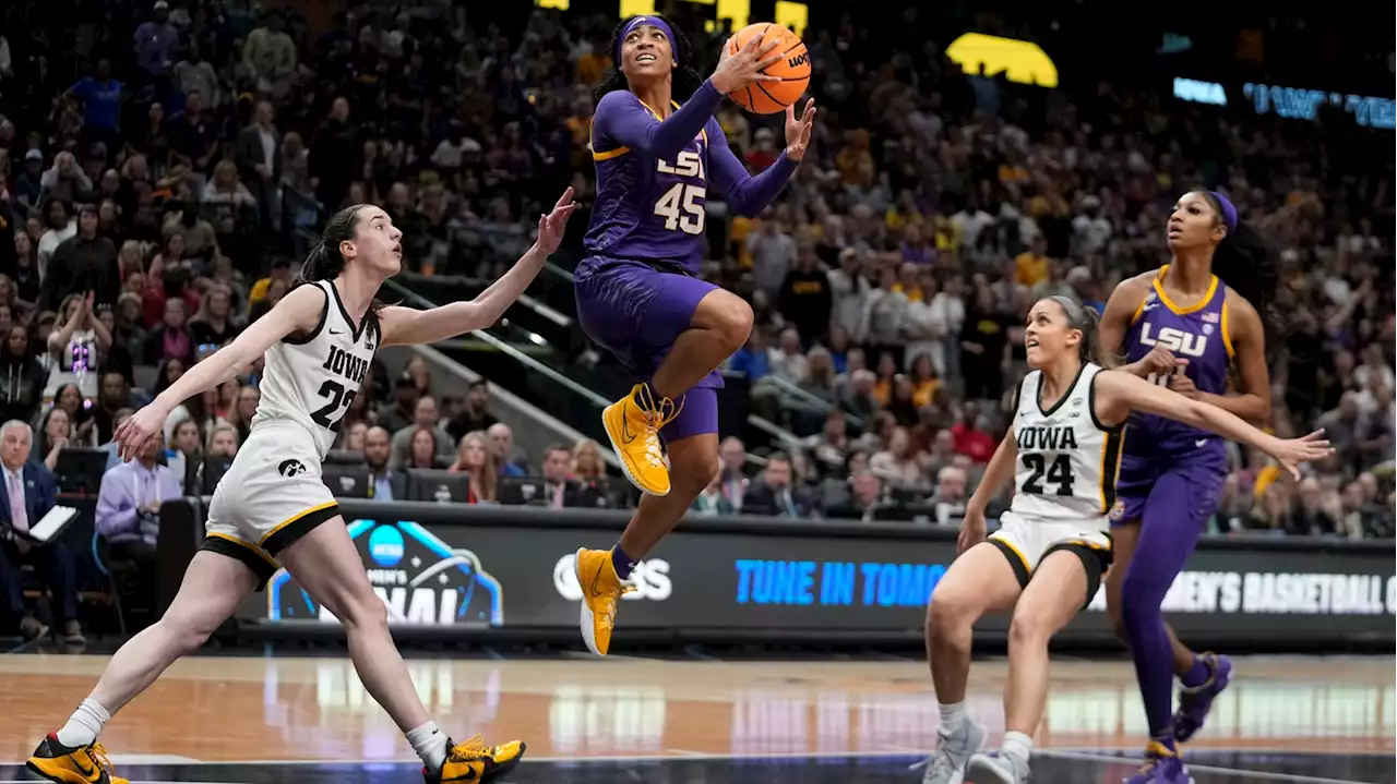 LSU beats Iowa to win 1st NCAA title