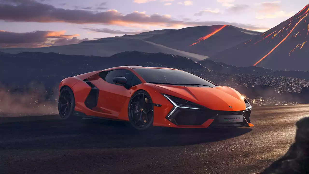 The new Lamborghini Revuelto is a powerful hybrid beast