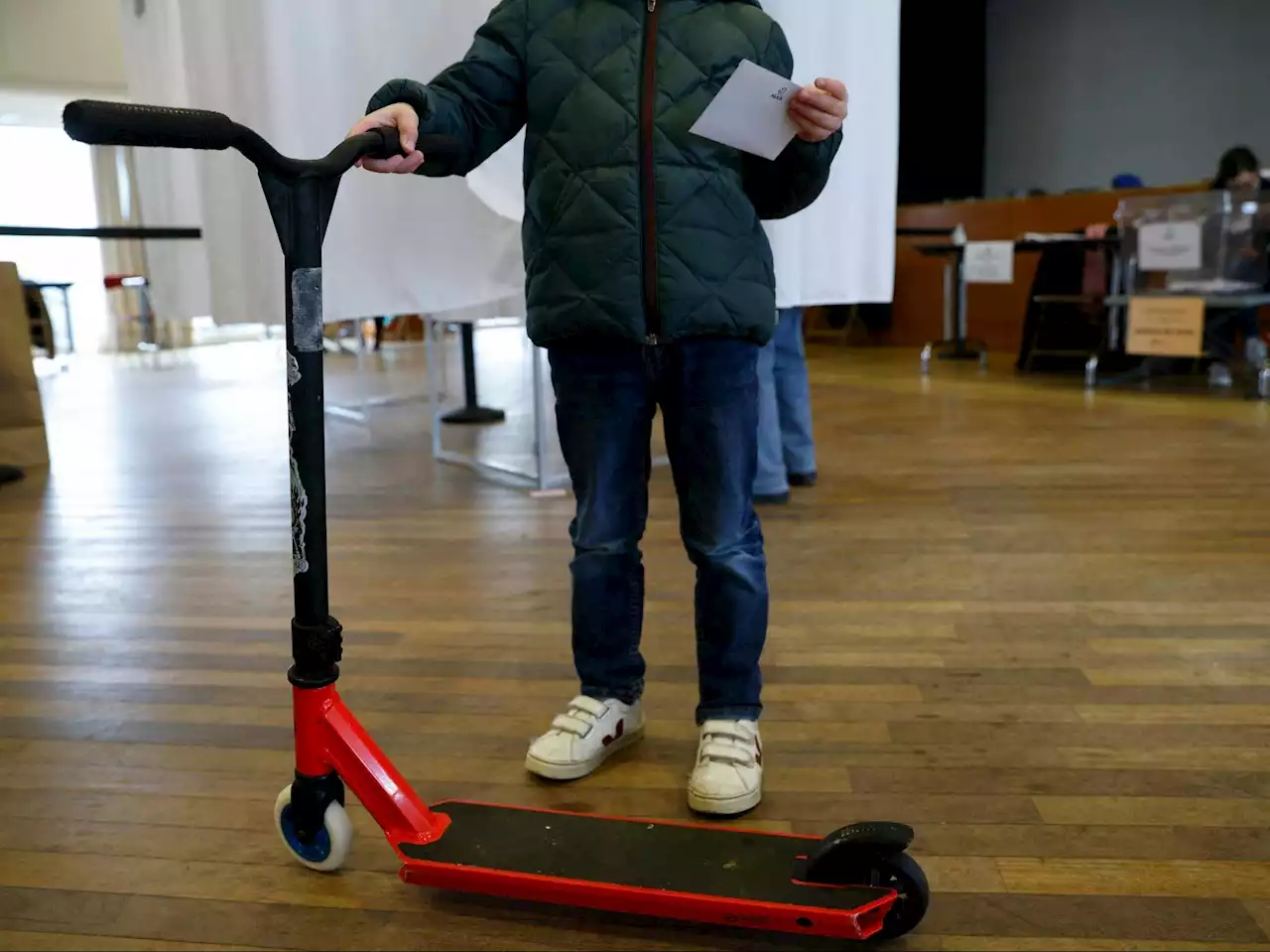 Parisians vote to ban e-scooters from French capital