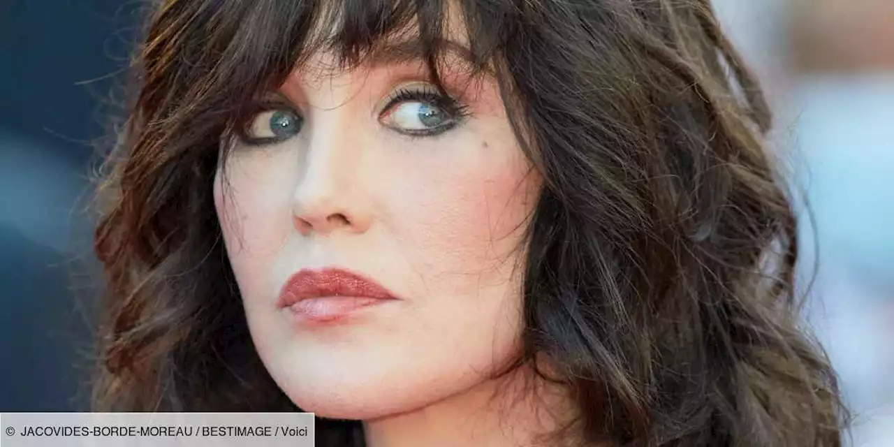 Isabelle Adjani au casting d'une série Netflix avec une grande actrice américaine - Voici