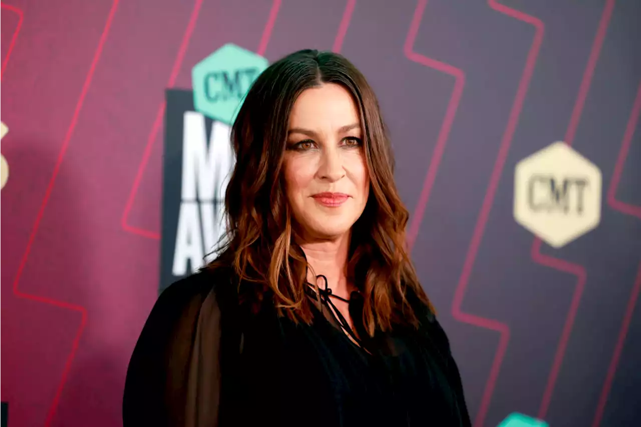 Alanis Morissette Channels Boho-chic Inspiration at CMT Music Awards 2023