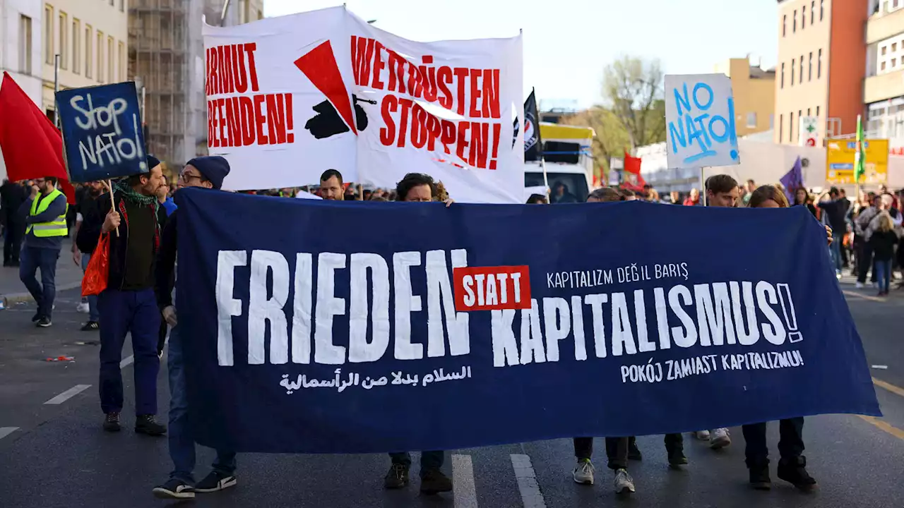 Linke Demo zur Walpurgisnacht im Wedding