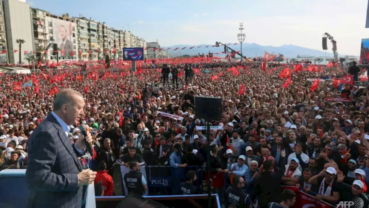 Erdogan, rival draw vast crowds ahead of May 14 vote