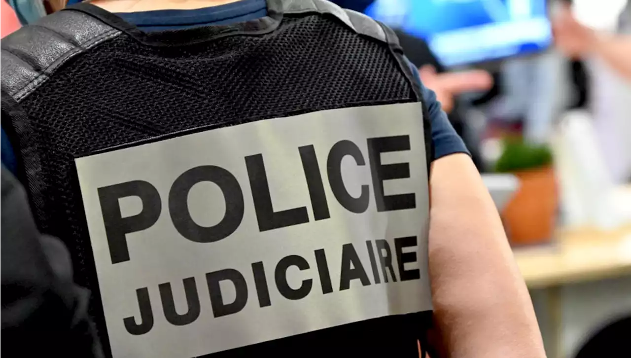 Paris : un jeune homme de 24 ans poignardé à mort dans un immeuble du 19e arrondissement