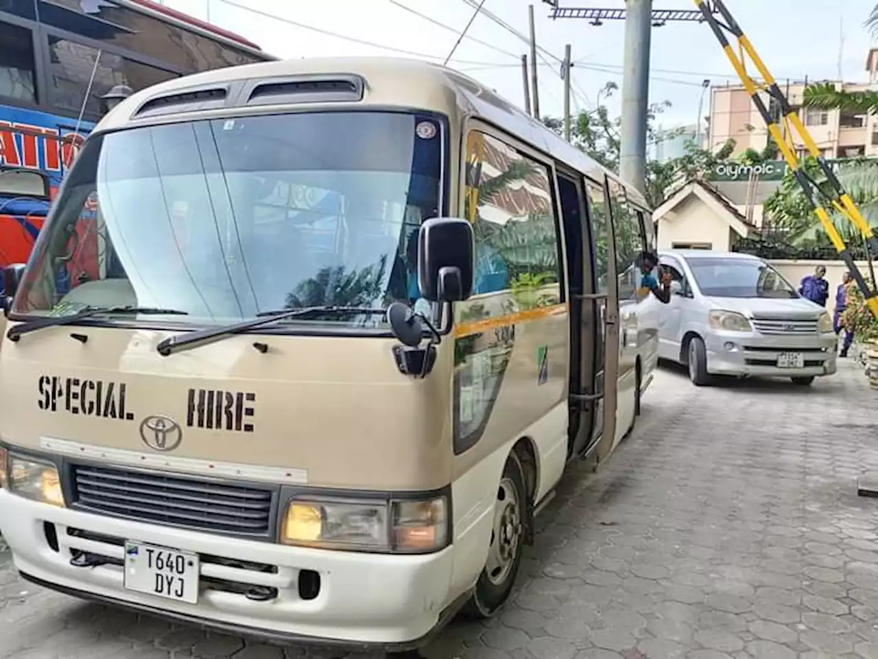 Rivers United move to CAF Confederation Cup venue in hired bus