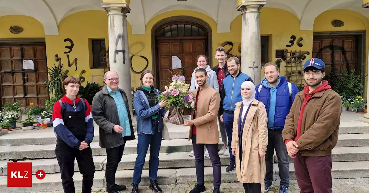 Interreligiöse Solidarität: Blumenregen nach Attacken auf evangelische Kreuzkirche | Kleine Zeitung