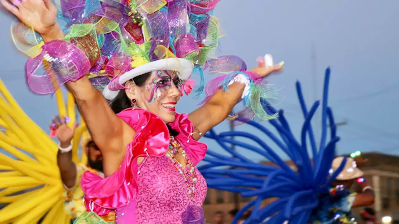 WATCH: Float cam, see the Fiesta Flambeau Parade from the perspective of a parade float