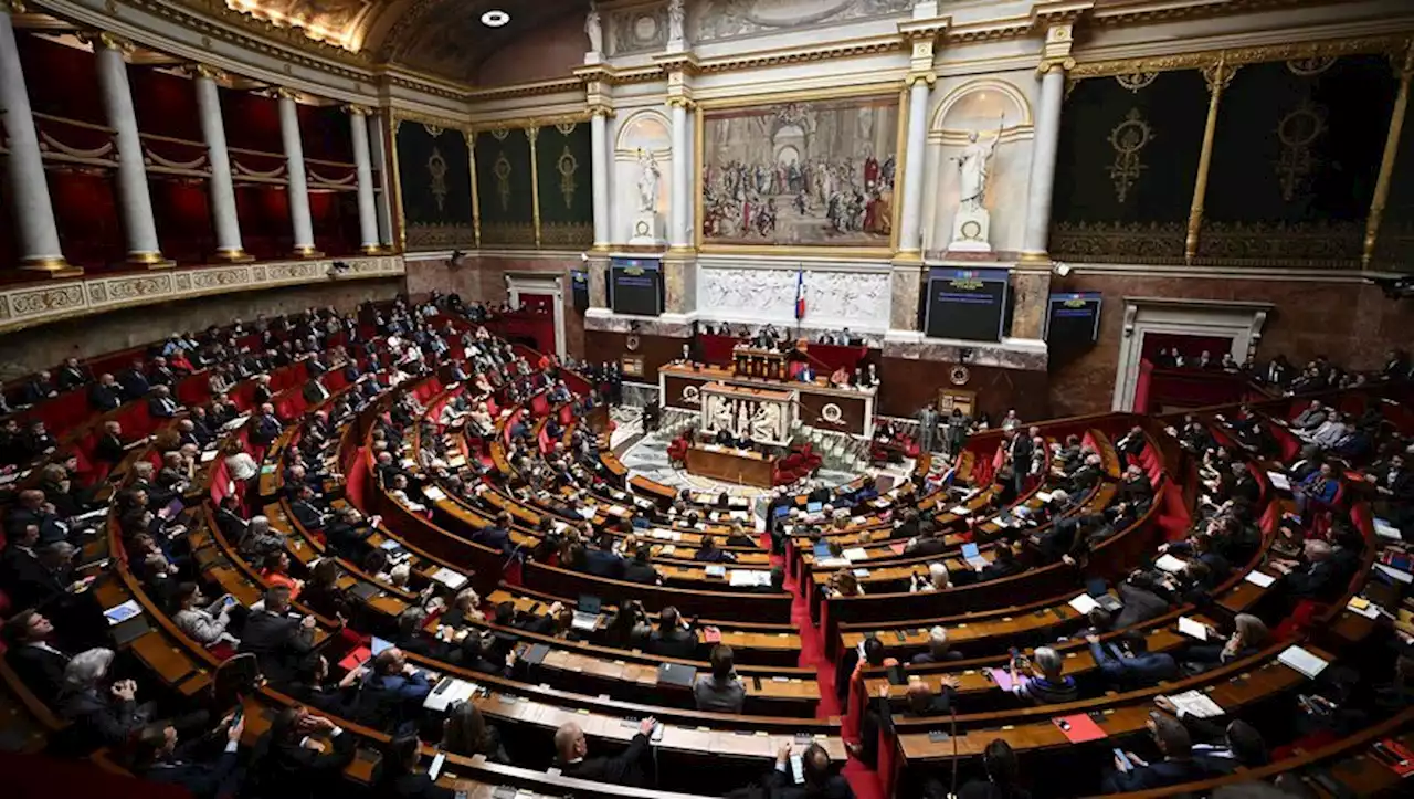 Les députés parmi les 3 % des Français les mieux payés, selon une étude